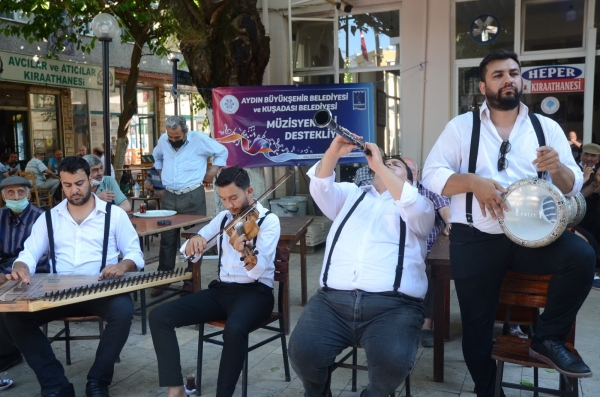 Aydın Büyükşehir Belediyesi ’müzik susmasın’ dedi