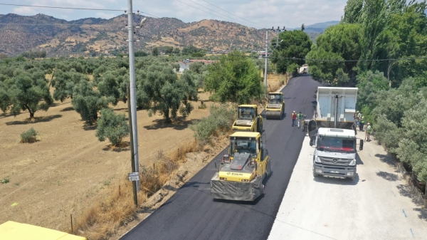 Büyükşehir Belediyesi’nin yol çalışmaları devam ediyor