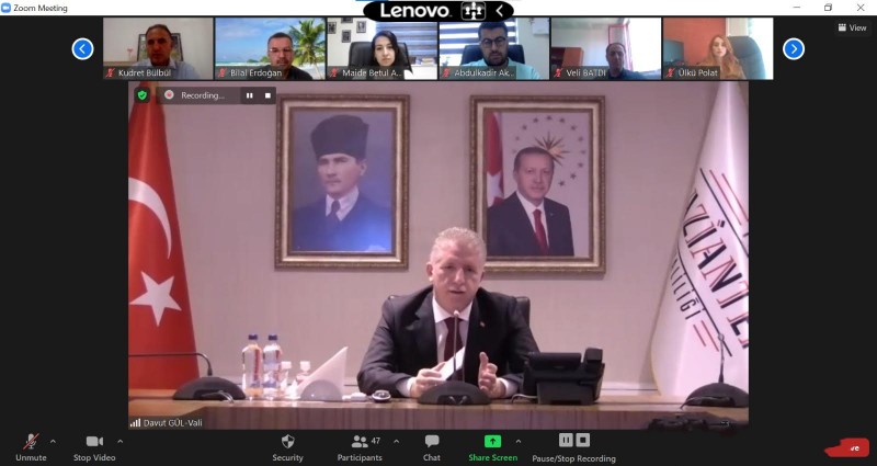 DARBELERİN SOSYO-EKONOMİK ETKİLERİ VE 15 TEMMUZ DARBE GİRİŞİMİ PANELİNE YOĞUN İLGİ