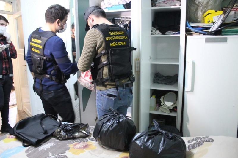 GAZİANTEP'TE DEV NARKOTİK OPERASYONU; 310 KİŞİ HAKKINDA GÖZALTI KARARI VERİLDİ
