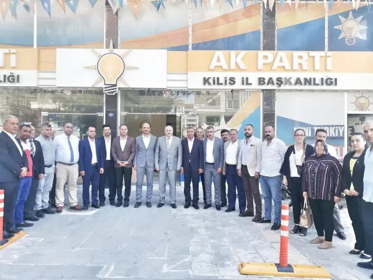 MHP'Lİ SERMET ATAY AK PARTİ KİLİS İL BAŞKANLIĞINI ZİYARET ETTİ "CUMHUR İTTİFAKI KAYA GİBİ SAĞLAM"