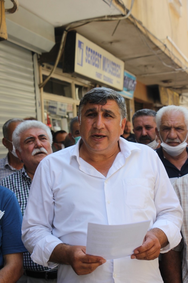 PERKER “ MİLYONLAR HAYAT PAHALILIĞI, İŞSİZLİK, BORÇLARLA VE YOKSULLUKLA BOĞUŞUYOR”