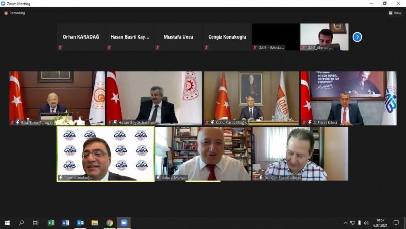 'TÜRKİYE'NİN MAKİNESİNİ BÜYÜTEN ŞEHİRLER-2 GAZİANTEP TOPLANTISI'