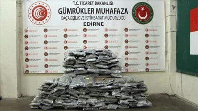 1,3 ton uyuşturucu madde ele geçirildi