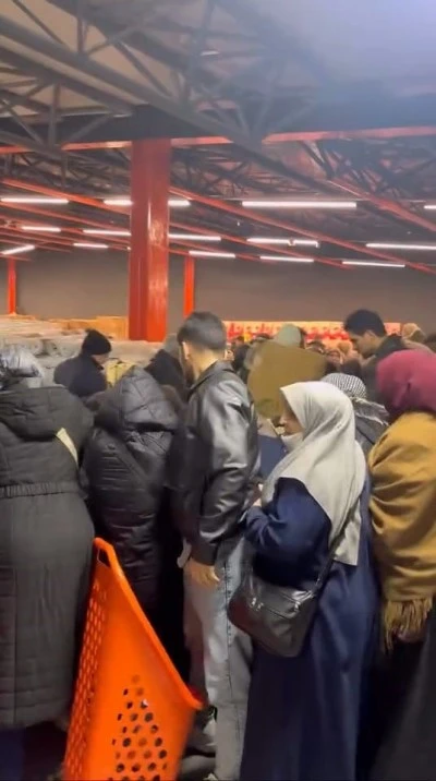 100 TL&rsquo;lik İndirim Kampanyası İzdihama D&ouml;n&uuml;şt&uuml;