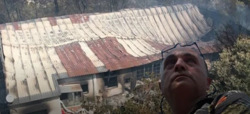20 yıllık emekleri küle döndü
