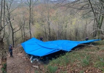 30 metrelik çukurda yakalandı