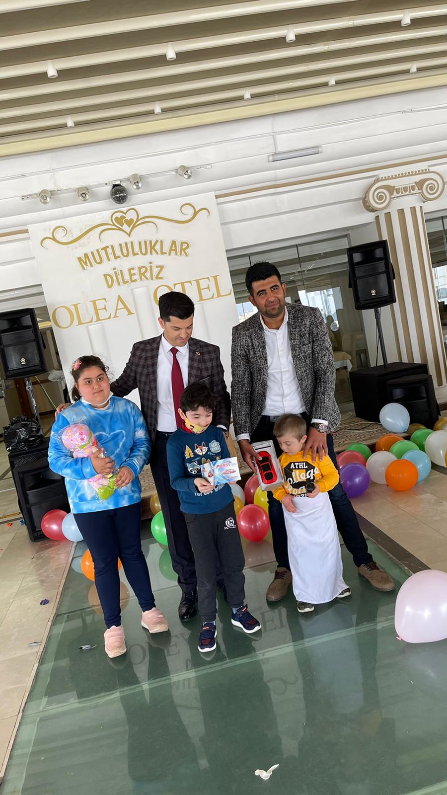 OLEA OTEL'DEN DOWN SENDROMLU ÇOCUKLARLA RENKLİ BULUŞMA