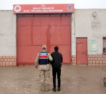 5 ayrı suçtan aranan şahsı jandarma yakaladı