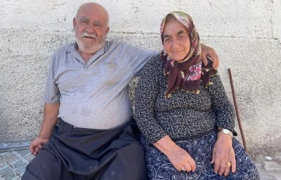 60 Yıllık Evlilikte Hiç Kavga Etmediler: Kilisli Bakkal Çiftten Örnek Hayat