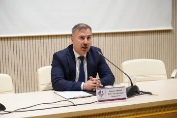 7 Aralık Üniversitesi’nde “Hakimlik ve Savcılık Mesleği” Başlıklı Konferans Gerçekleştirildi