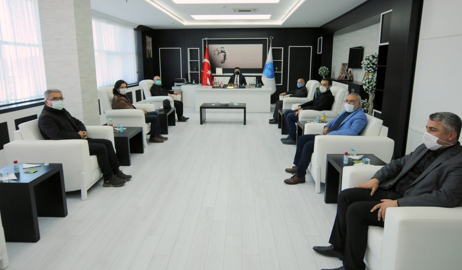 İLİM YAYMA VE CİHANNÜMA DERNEĞİ REKTÖR KARACOŞKUN'A HAYIRLI OLSUN DEDİ