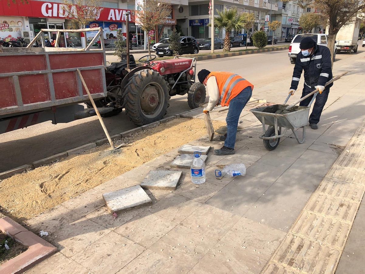 BELEDİYE ÇALIŞMALARINA HIZ VERDİ