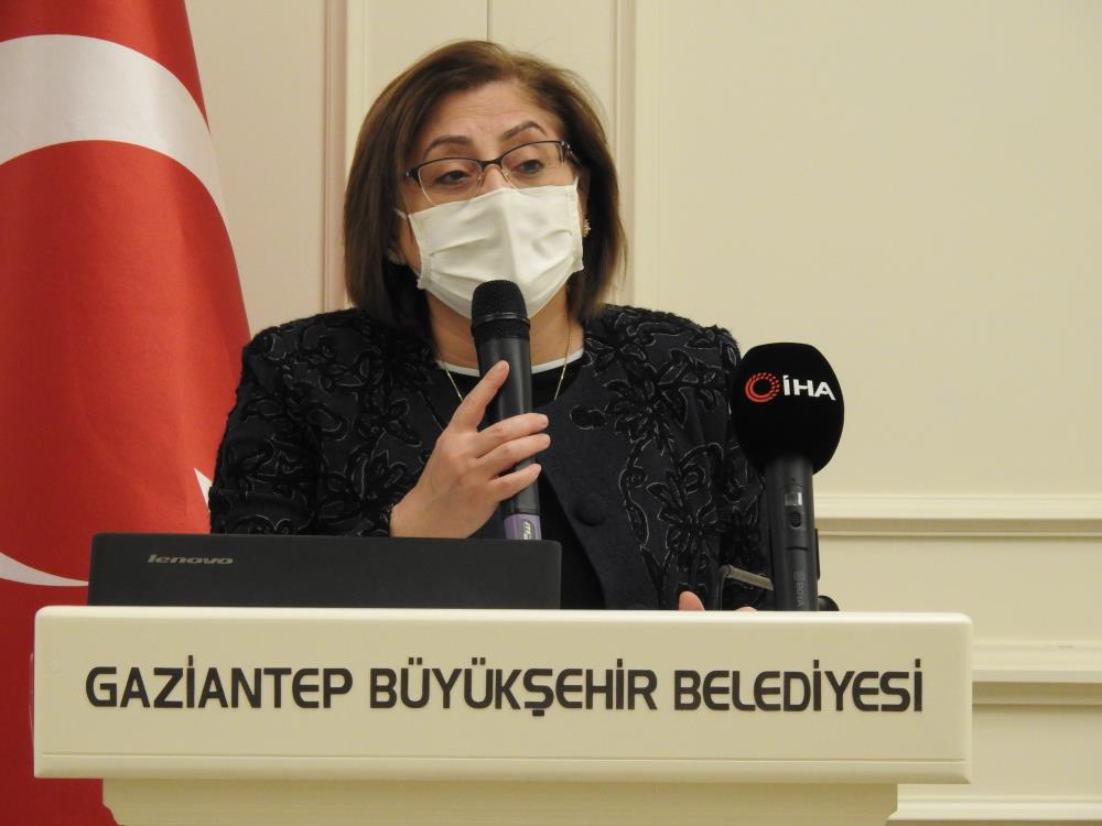 GAZİANTEP'TE ULUSLARARASI DERECE ELDE EDEN SPORCULARA ÖDÜL