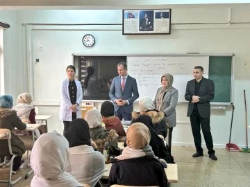 Abdülkadir Altay Kız İmam Hatip Lisesinde