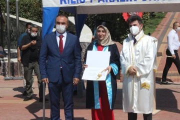 AÇIK HAVADA MEZUNİYET TÖRENİ