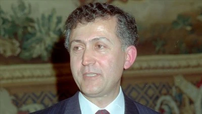 Ahmet Taner Kışlalı suikastı: Aydınlanmanın sesi susturuldu (1999)