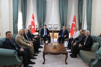AK Parti Genel Başkan Yardımcısı Yayman Kilis'te Temaslarda Bulundu