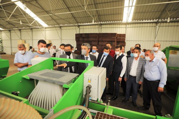 AK PARTİ İLÇE YÖNETİMİ, ŞEHİTKAMİLDE Kİ PROJELERİ YERİNDE İNCELEDİ