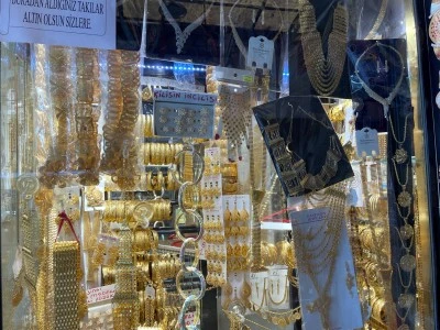 Altın Fiyatları Arttı, Kilis'te İmitasyon Takıya Talep Patladı