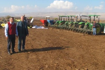 ARABAN'DA MAKARNALIK BUĞDAY EKİMİNE BAŞLANDI