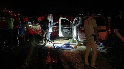 Araca silahlı saldırı: Anne, baba ve 2 çocuğu öldü