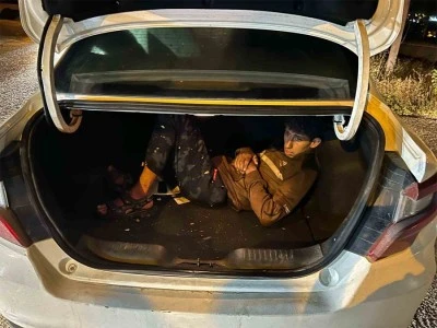Araçların bagajlarından çıkanlar şaşırttı