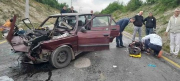 Araçların hurdaya döndüğü kazadan acı haber!