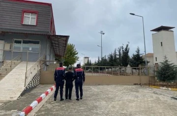 Aranan şahıs yakalandı