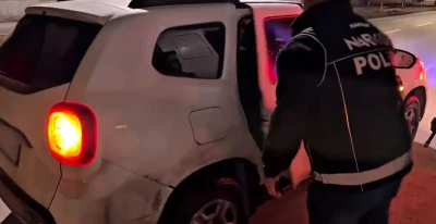 Arı Kovanlarına Gizlediler! Tırdan Uyuşturucu &Ccedil;ıktı