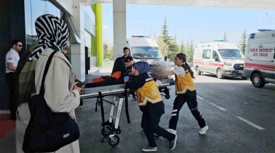 Av tüfeğiyle kendini vurdu