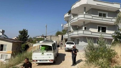 Av tüfeğiyle kızını öldürdü, eşini ağır yaraladı