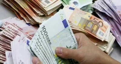 Aylık en yüksek reel getiri Euro'da oldu