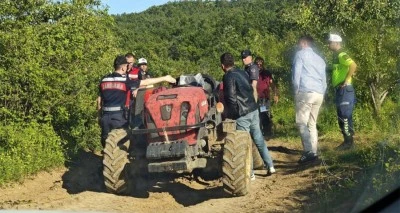 Babasının kullandığı traktörün altında kalan 7 yaşındaki çocuk öldü