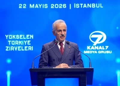 Bakan Uraloğlu, "Y&uuml;kselen T&uuml;rkiye Zirveleri"nde: