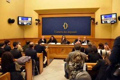 Barış yaptık dediler 500 masum &ouml;ld&uuml;rd&uuml;ler