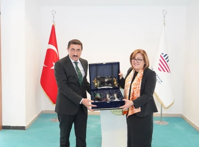 Başkan Fatma Şahin’den Rektör Prof. Dr. Zekeriya Akman’a Hayırlı Olsun Ziyareti