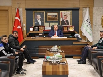 BAŞKAN RAMAZAN, MUSTAFA TOPRAK'I KABUL ETTİ