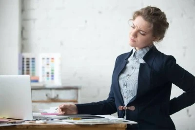 Bel Ağrısı Neden Olur? Bel Ağrısına Ne İyi Gelir?