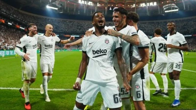 Beşiktaş, Marsilya'yı 4-1 Yendi: Avrupa Ligi'ne Galibiyetle Başladı