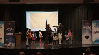 Bilim Kafe&rsquo;de Uzay S&ouml;yleşisi: İn&ouml;n&uuml; &Uuml;niversitesi &Uuml;&ccedil; Kuşağı Aynı Masada Buluşturdu