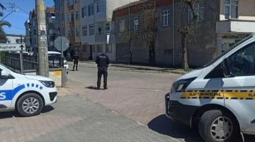 Boşanmak istemeyen eşine kurşun yağdırdı!