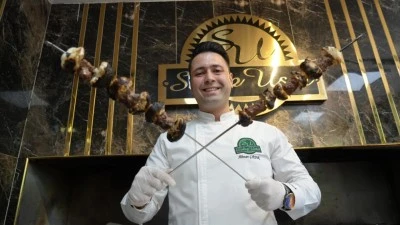 Bu yemek damak çatlatıyor!