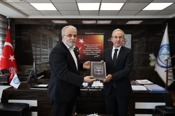 Burhan İşliyen'den GİBTÜ'ye ziyaret