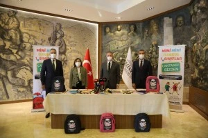 BÜYÜKŞEHİR, 60 BİN ÖĞRENCİNİN ÇANTA VE KIRTASİYE İHTİYAÇLARI KARŞILANACAK