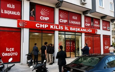 CHP&rsquo;de Başkan Bilecen&rsquo;in Ardından 3 Meclis &Uuml;yesi Ayrıldı, 4 İsim Daha İstifaya Hazırlanıyor