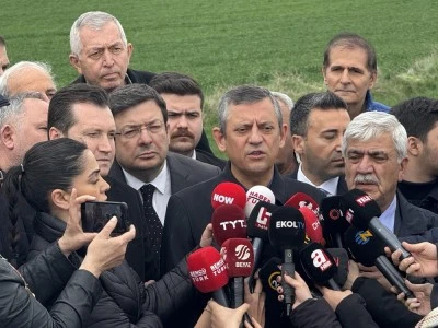 CHP Genel Başkanı Özgür Özel, İmamoğlu'nu cezaevinde ziyaret etti
