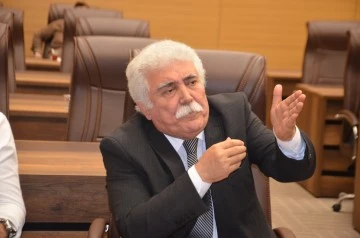 CHP'Lİ ABİDİN USLU &quot;YENİ HASTANE YANININ BİR BÖLÜMÜ İMARA AÇILSIN&quot;