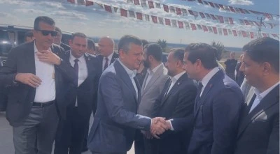 CHP Liderleri Kilis’te: Özel ve Yavaş İl Teşkilatı ve Belediye ile Buluştu