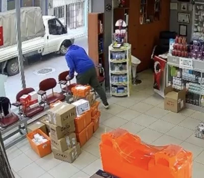 Cinsel saldırı kamerada: “Çıplak sandım” dedi, tutuklandı